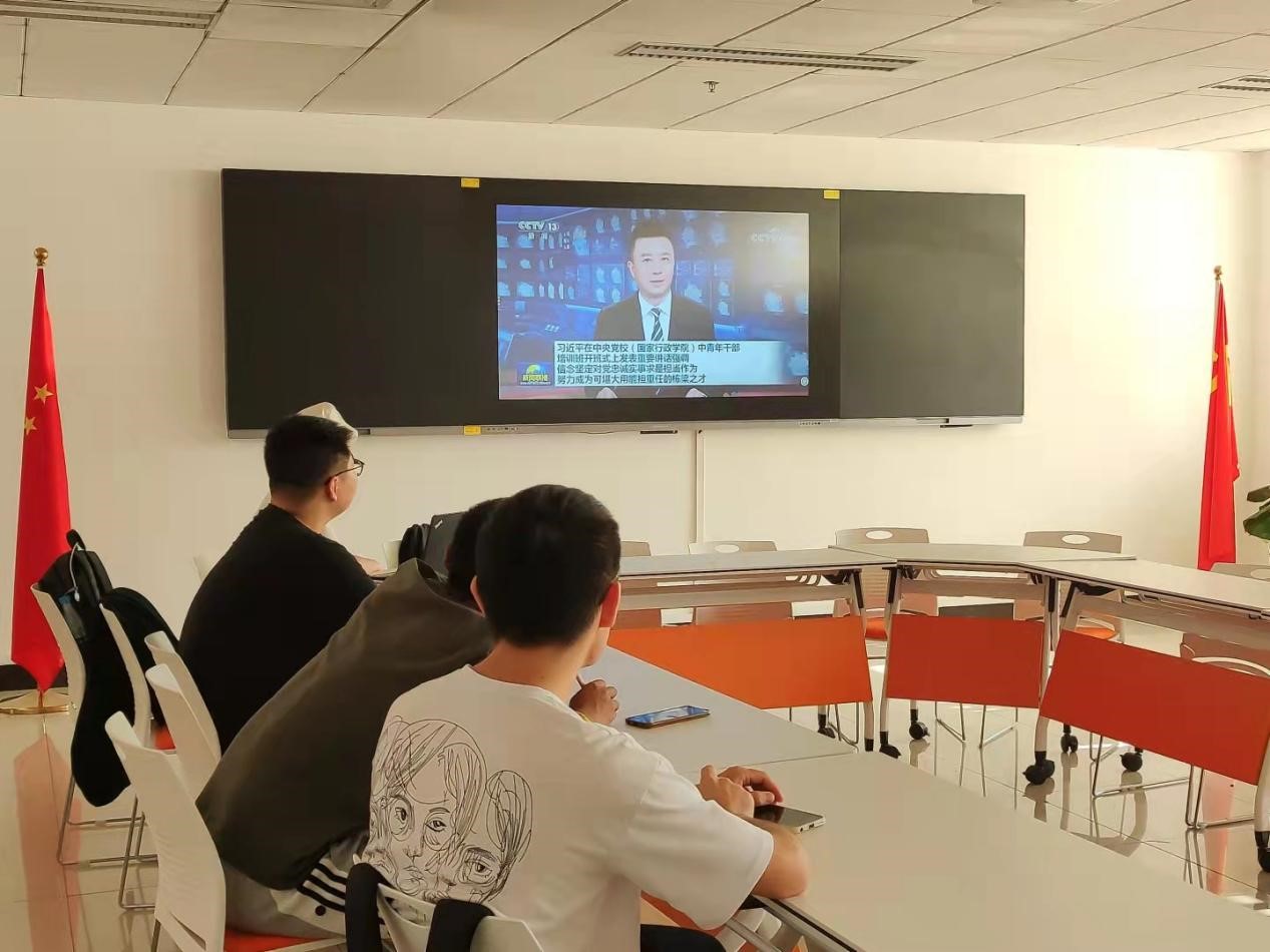 572ed2a4695b4858be9cd99e9dd17594.jpg 572ed2a4695b4858be9cd99e9dd17594.jpg