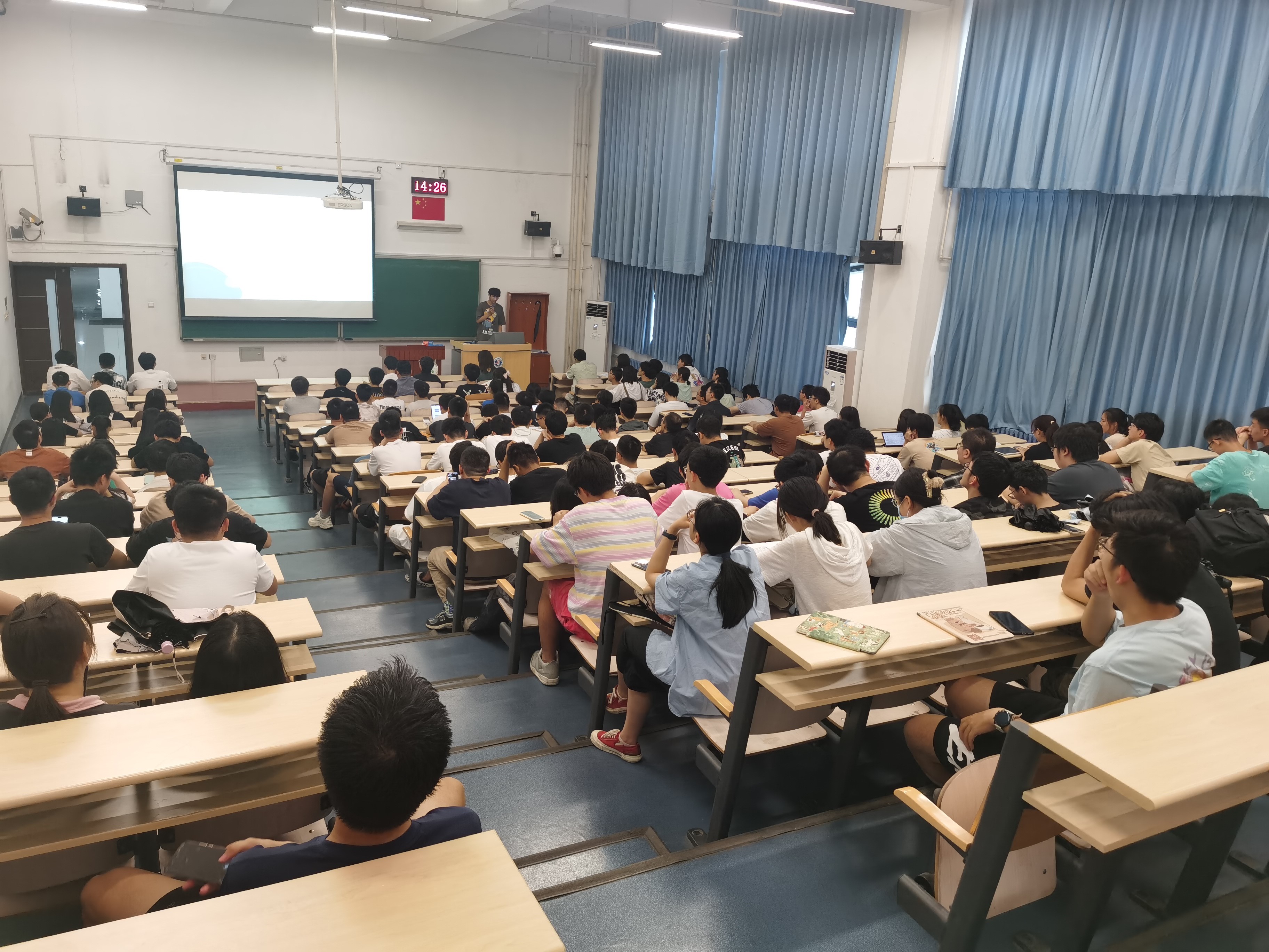 44377ba47e2c47d0825df22ac08d79f3.jpg ?.jpg